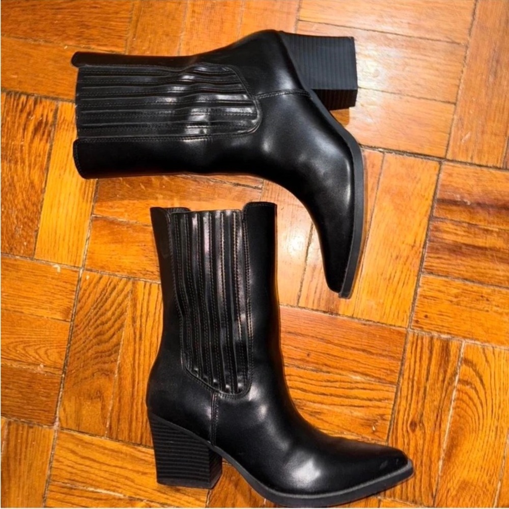Elegant Black Heeled Boots for Women